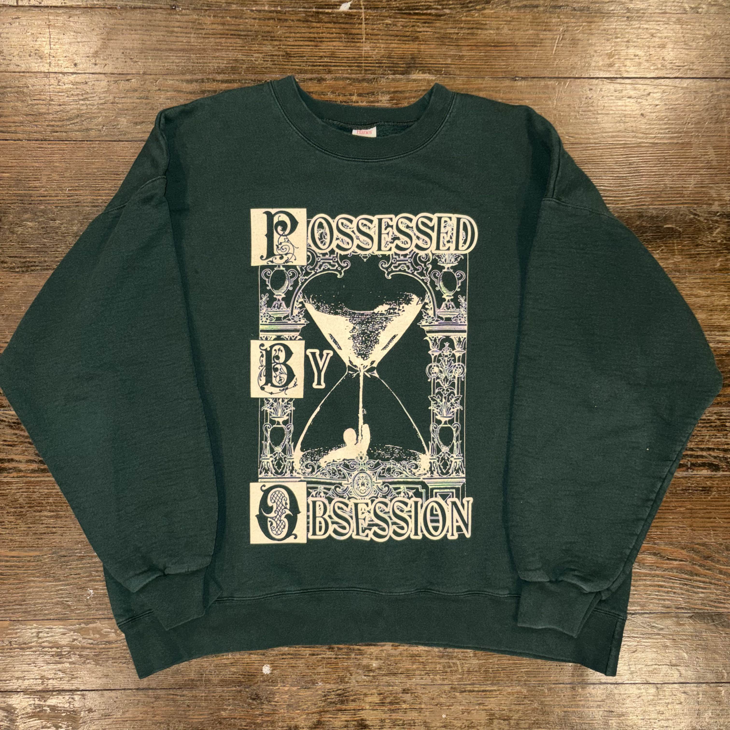 Hourglass Crewneck